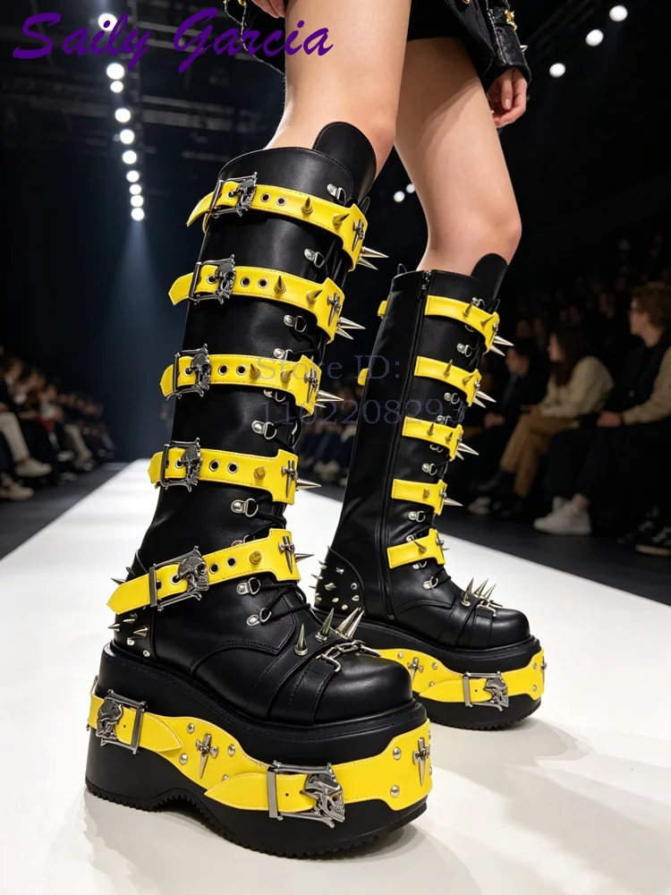 Skull Rivet Punk Knee-high Boo - Sewing Zipper recension och pris