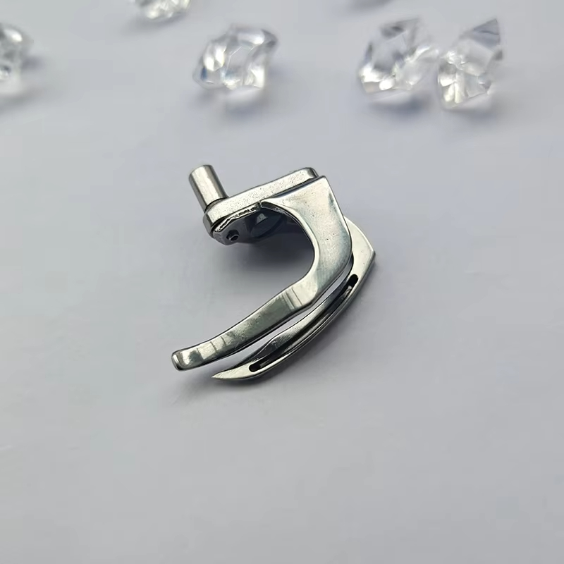 Y68217 Looper For Four Needles - Industrial Textile Sewing Machine recension och pris